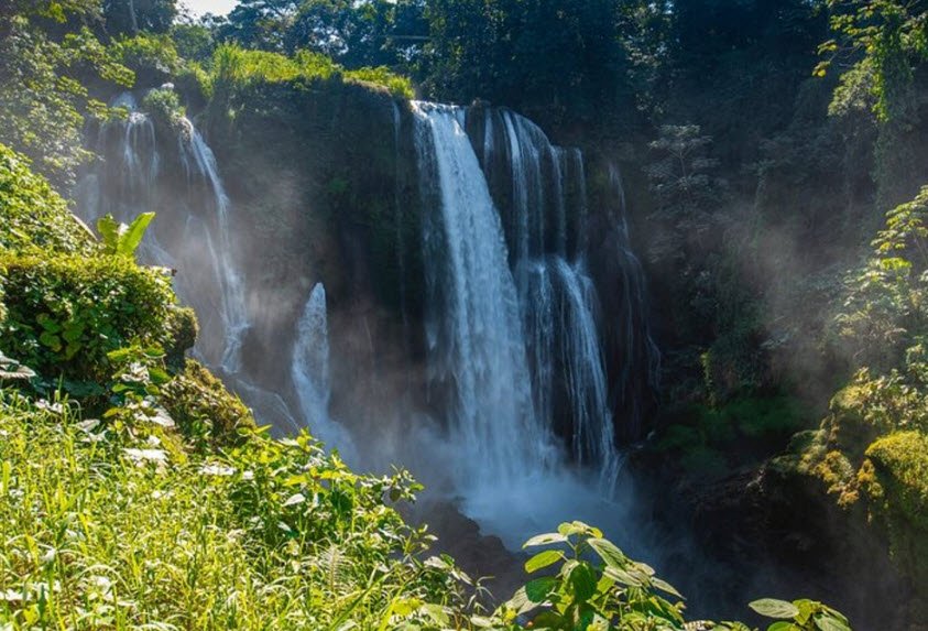 Pulhapanzak Waterfall, Near Lake Yojoa, Honduras